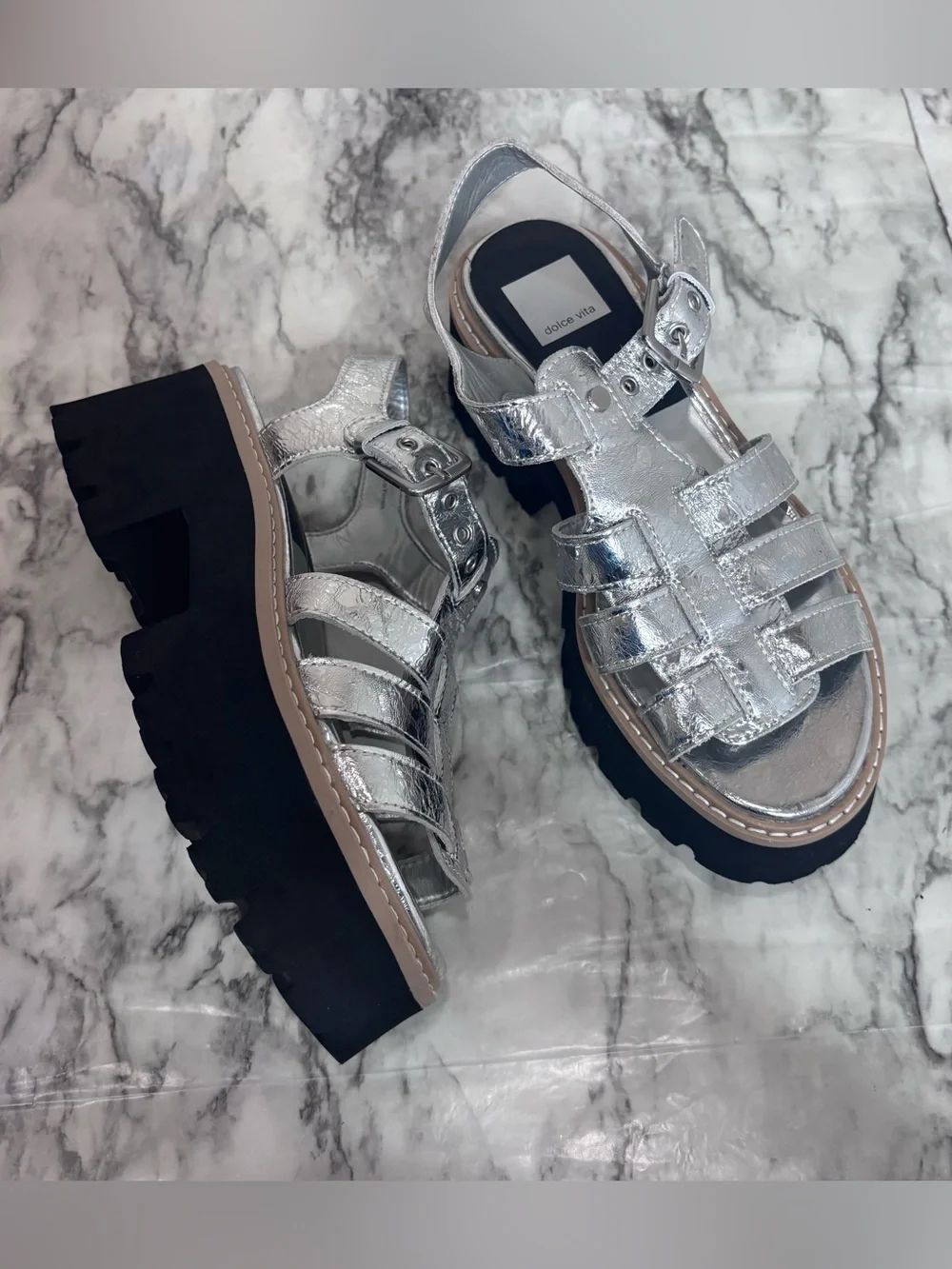 Dolce Vita Metallic Silver Black Platform Fisherman Sandals shoes chunky 7.5